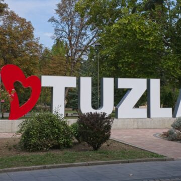 Tuzla: mesto, o ktorom si myslíš svoje… kým ho neuvidíš (letenky z Bratislavy od 25€)