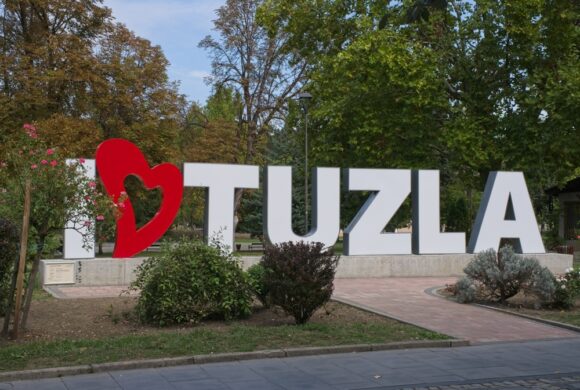 Tuzla: mesto, o ktorom si myslíš svoje… kým ho neuvidíš (letenky z Bratislavy od 25€)