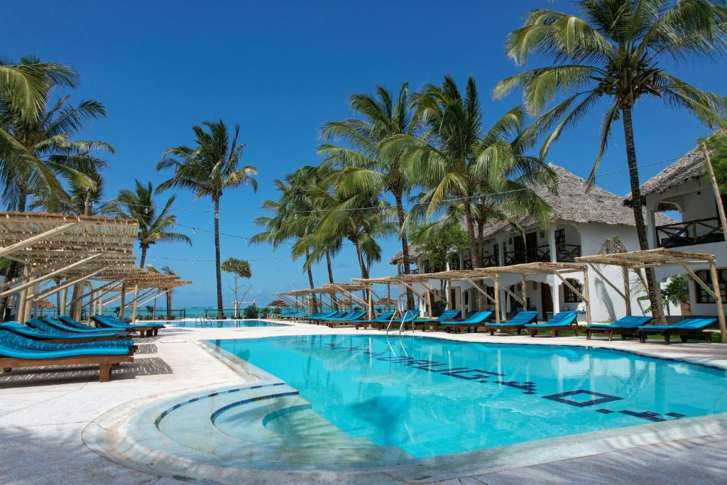 La Madrugada Beach Resort
