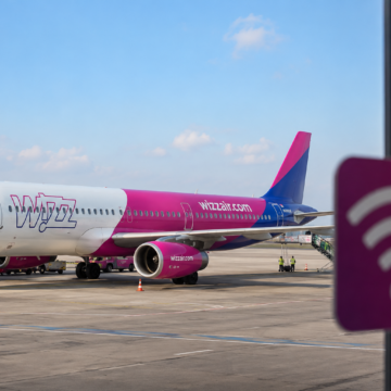 ChatGPT Image 8. 6. 2026, 16_02_23 Wizz Air zavedie Starlink ako prvá nízkonákladovka v Európe