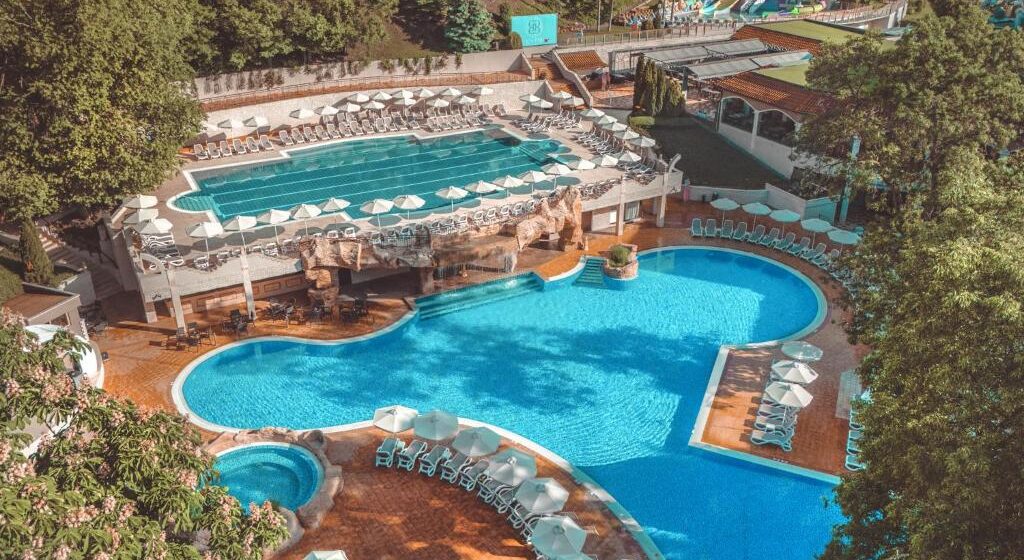 PONUKA DŇA: Ultra all inclusive Bulharsko s letenkami a 4* hotelom od 829€